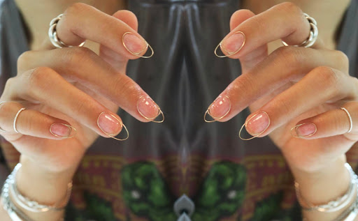 Widziałyście już nowy hit Instagrama wire nails? Co o nim myślicie? My mamy mieszane uczucia...