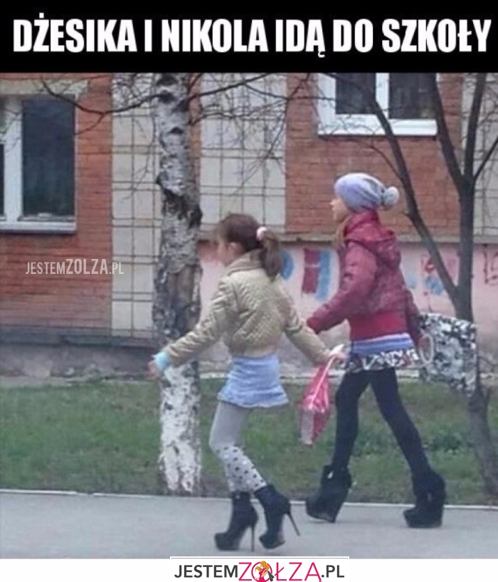 Idą do szkoły