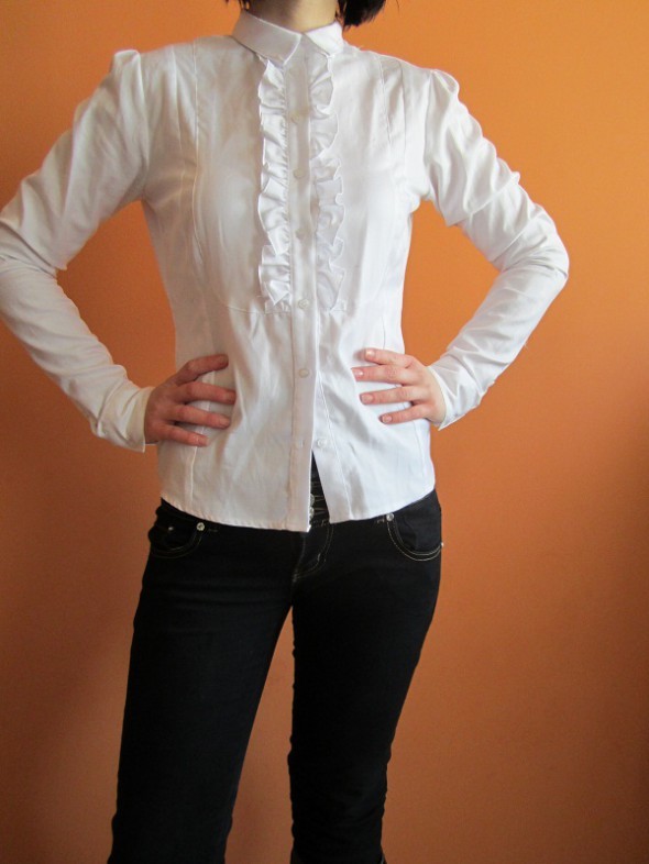 Lista 6 kobiecych ciuchów, z których śmieją się faceci.