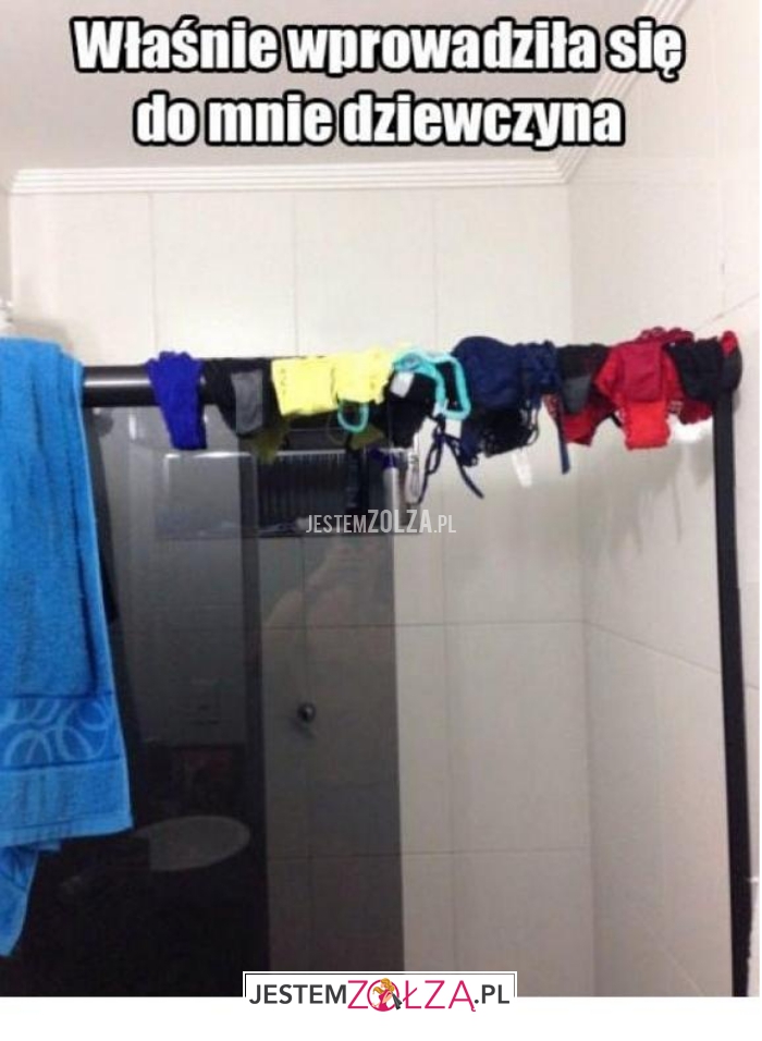 właśnie wprowadziła się